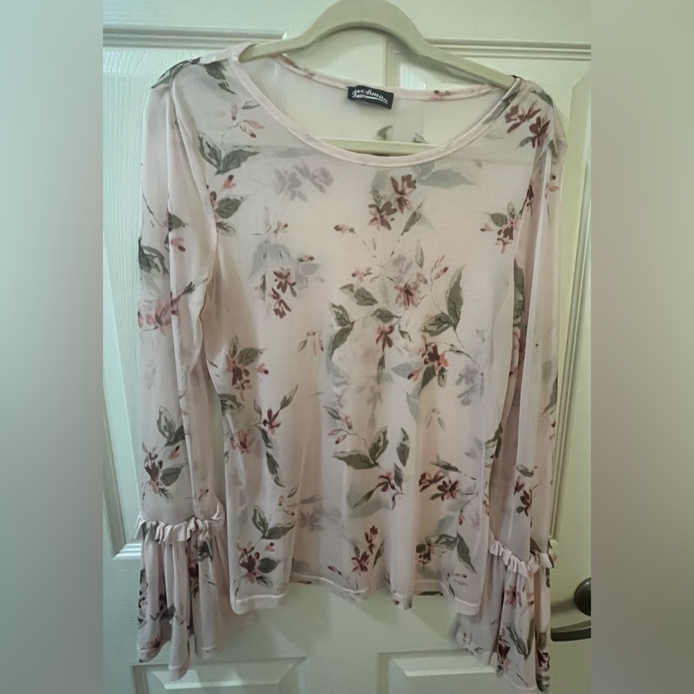 Vintage freshman mesh bell sleeve floral top size large
